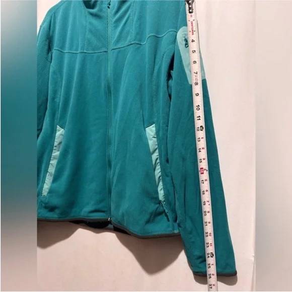 Arc'teryx Men's Teal and Light Blue Ski Jacket - Picture 6 of 15